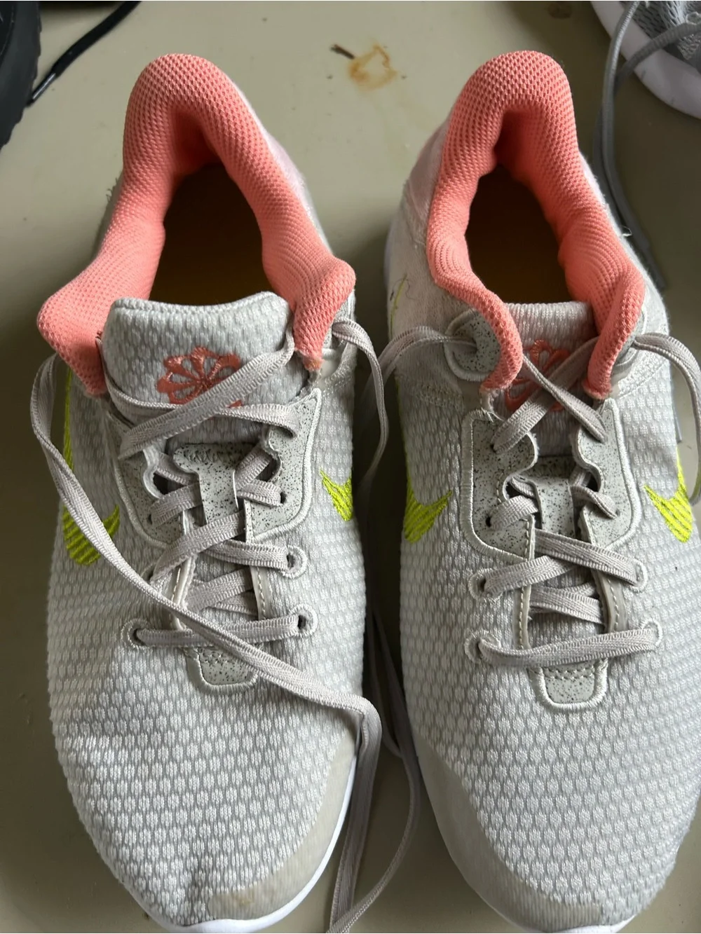 Nike Kids White Mesh Sneakers with Pink Collar and Neon Yellow Swoosh